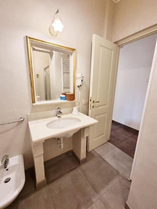 Ca'Briani Luxury - Behind S.Mark Square Венеция Экстерьер фото